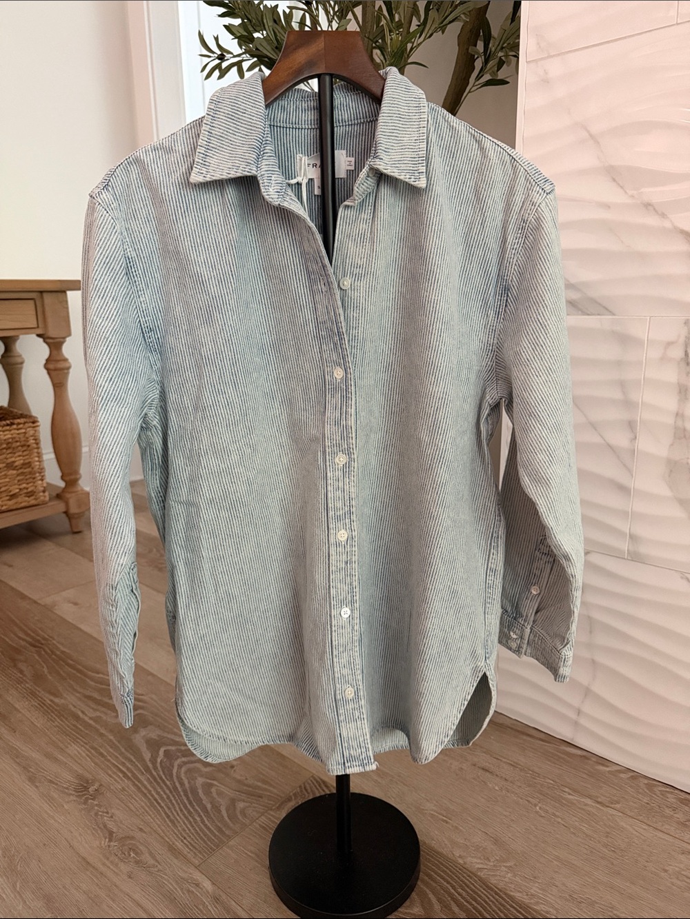 NWT Frame Denim The Beach Shirt Small